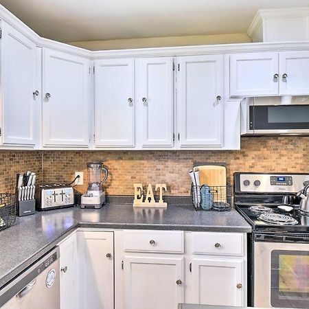 Charming Hampton Home With Yard 2 Mi To Beach! Exterior foto