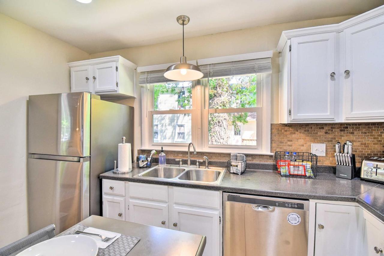 Charming Hampton Home With Yard 2 Mi To Beach! Exterior foto